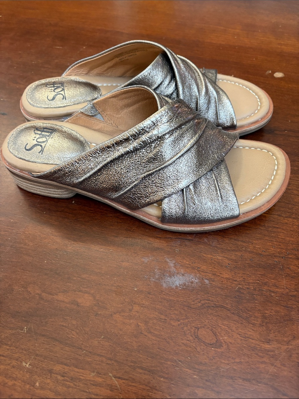 Sofft Metallic Bronze Crossband Slide Mules - Picture 3 of 3